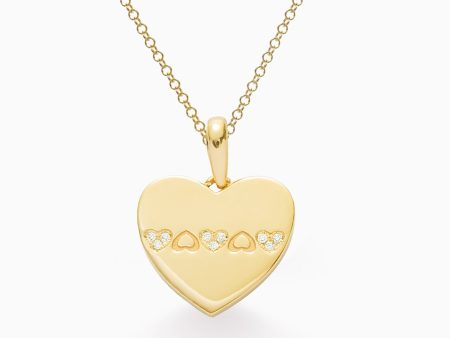 Dije en oro amarillo de 18K placa corazón con franja de brillantes Fashion