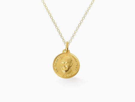 Dije en oro amarillo 18K del papa Francisco Online Hot Sale