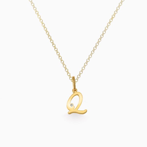 Dije en oro amarillo de 18K letra Q For Discount